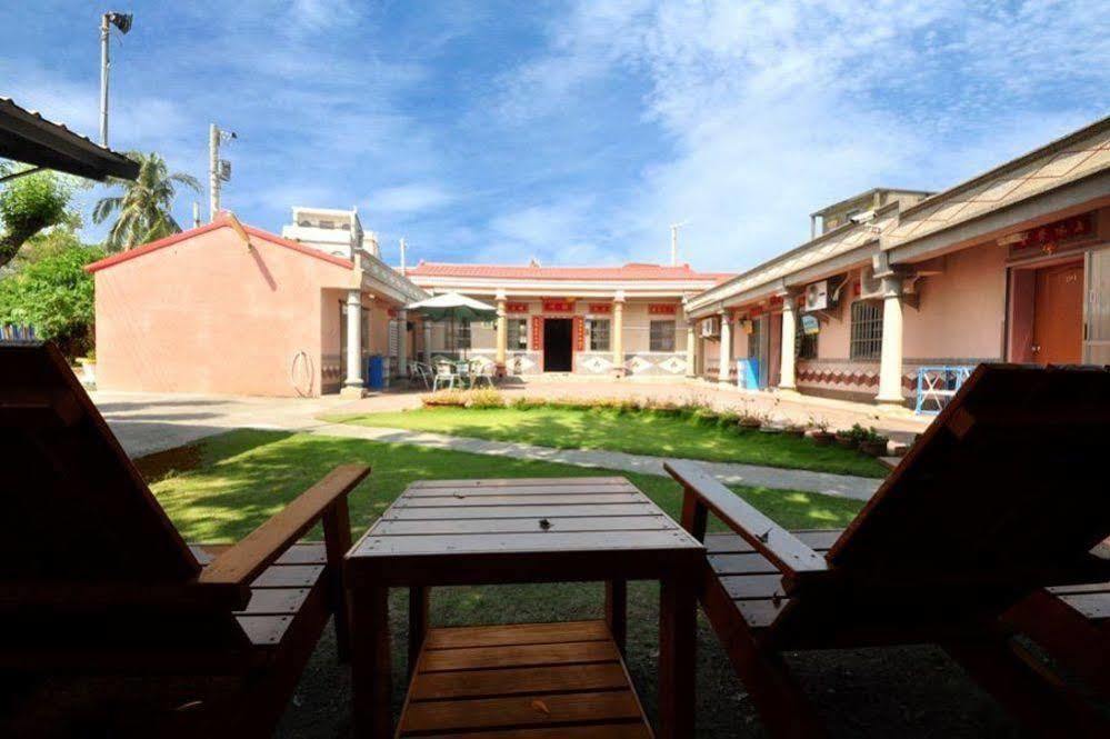 Haichian Hostel Xiaoliuqiu Exterior photo